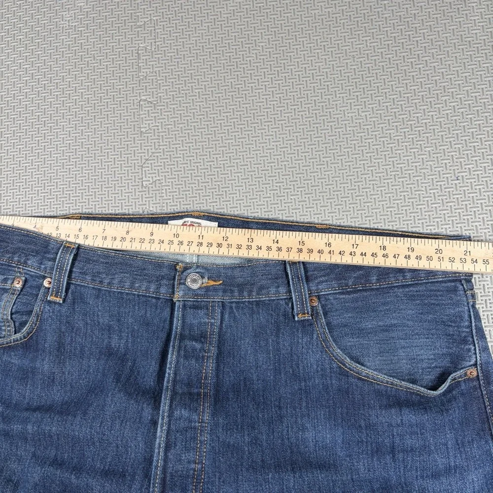 Vintage Levi's 501 Jeans Button Fly Straight Leg Medium Wash Denim 42x30 EUC